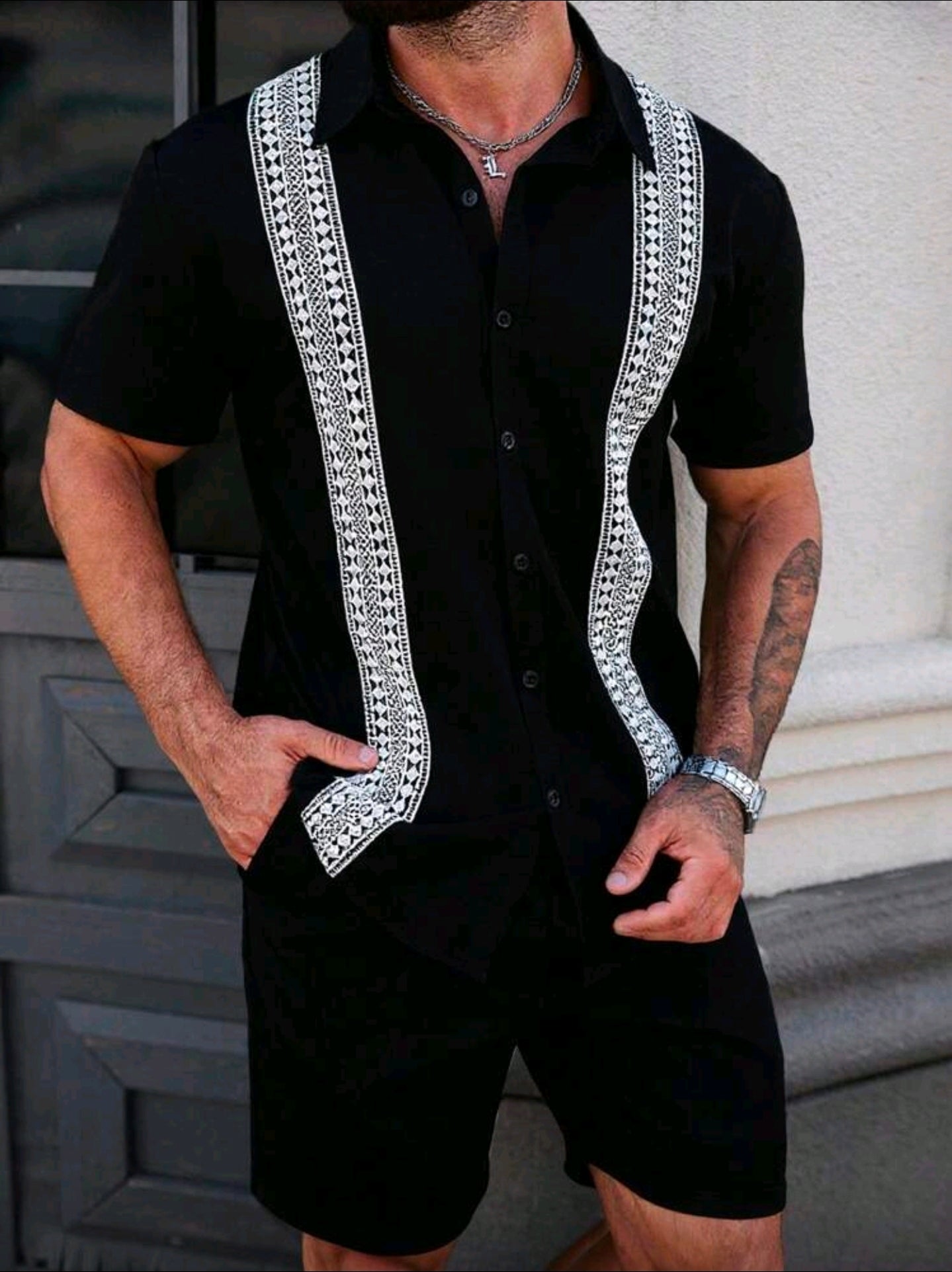 Camisa OH ALPHA “Black Line Heritage – Edición Guayabera Moderna” Talla L