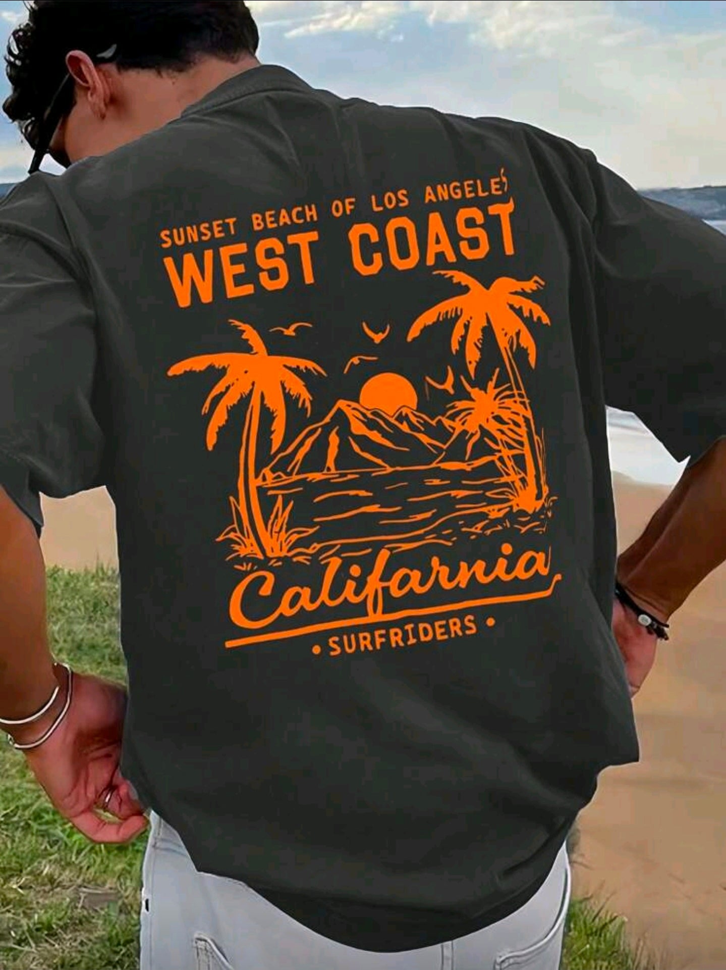 Polera OH ALPHA “West Coast Sunset – Edición Gris Oscuro”