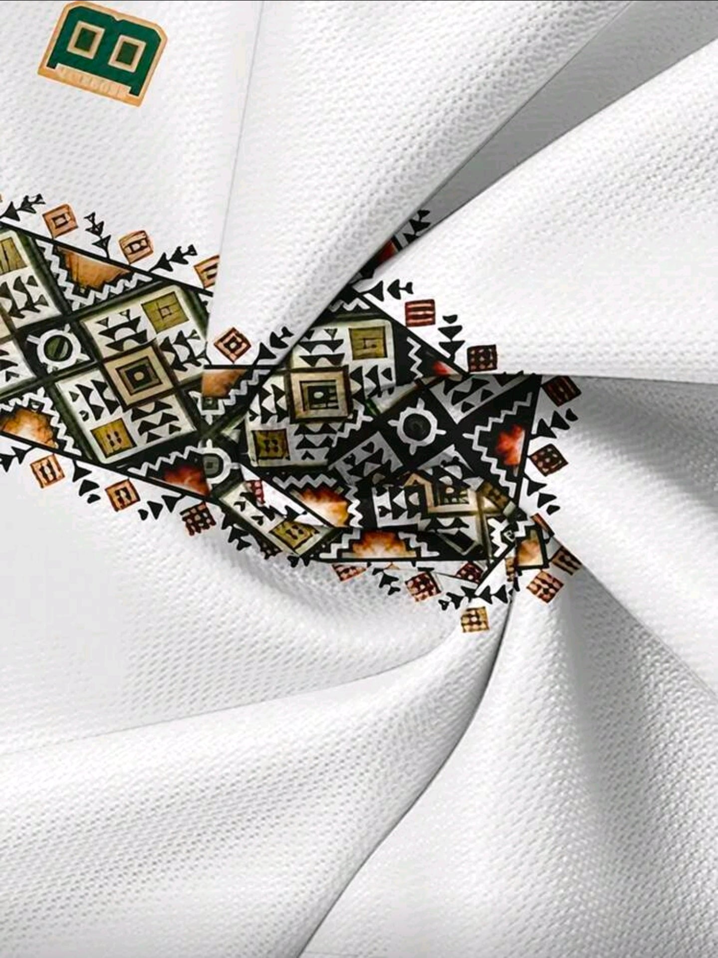 Polera OH ALPHA “Tribal Heritage – Edición Blanca”