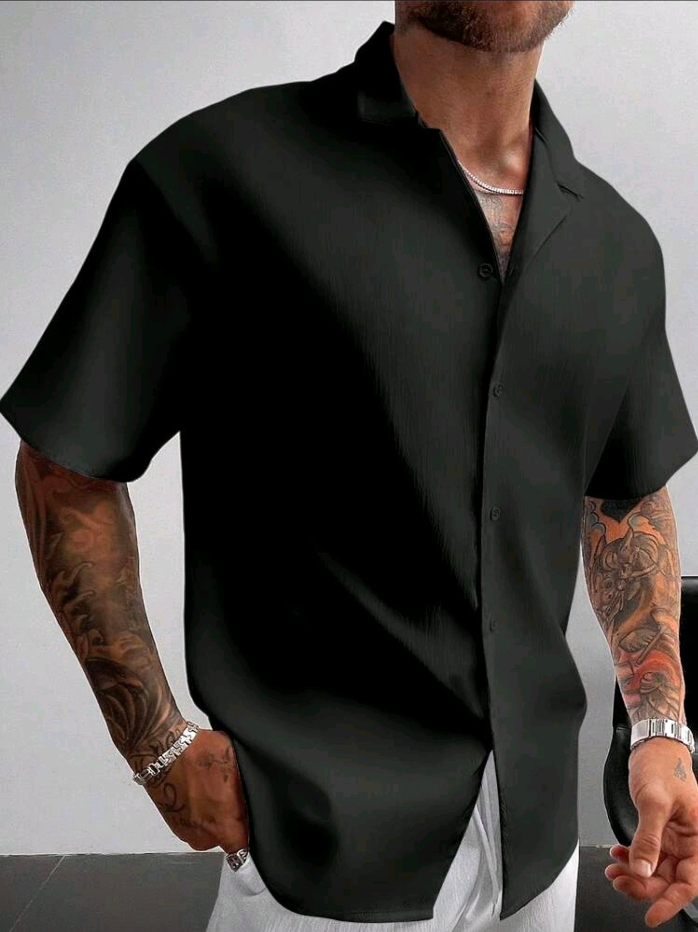 Camisa OH ALPHA “Black Minimal Deluxe – Cuello Cubano” Talla XL