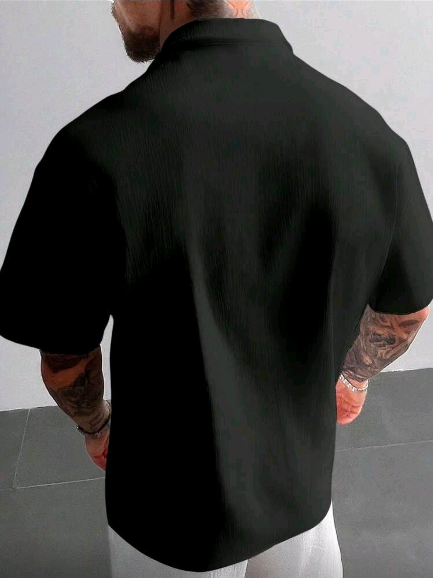 Camisa OH ALPHA “Black Minimal Deluxe – Cuello Cubano” Talla XL