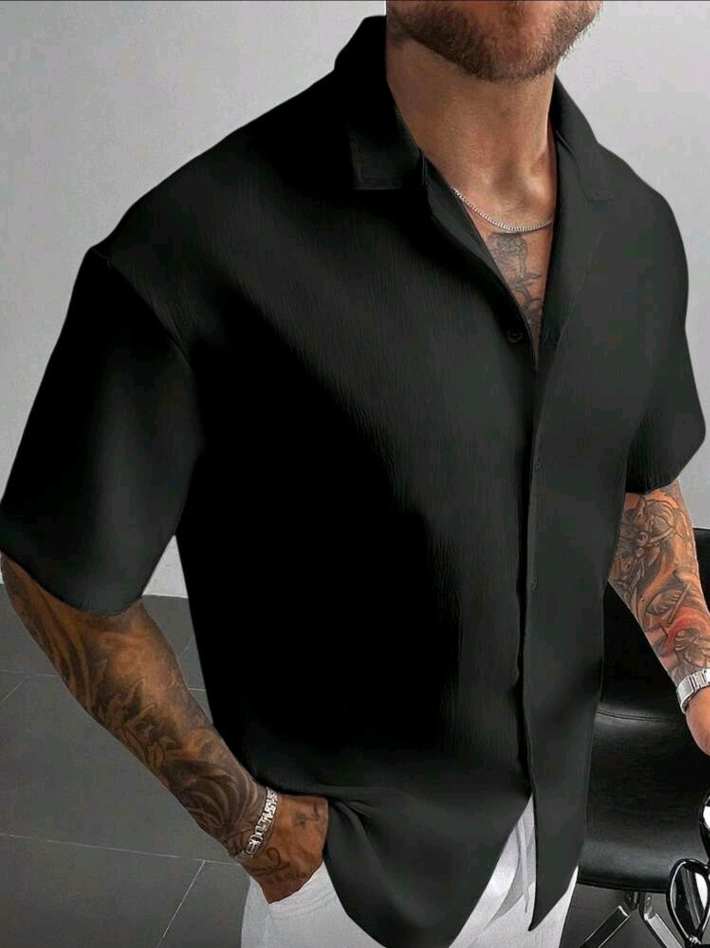 Camisa OH ALPHA “Black Minimal Deluxe – Cuello Cubano” Talla XL