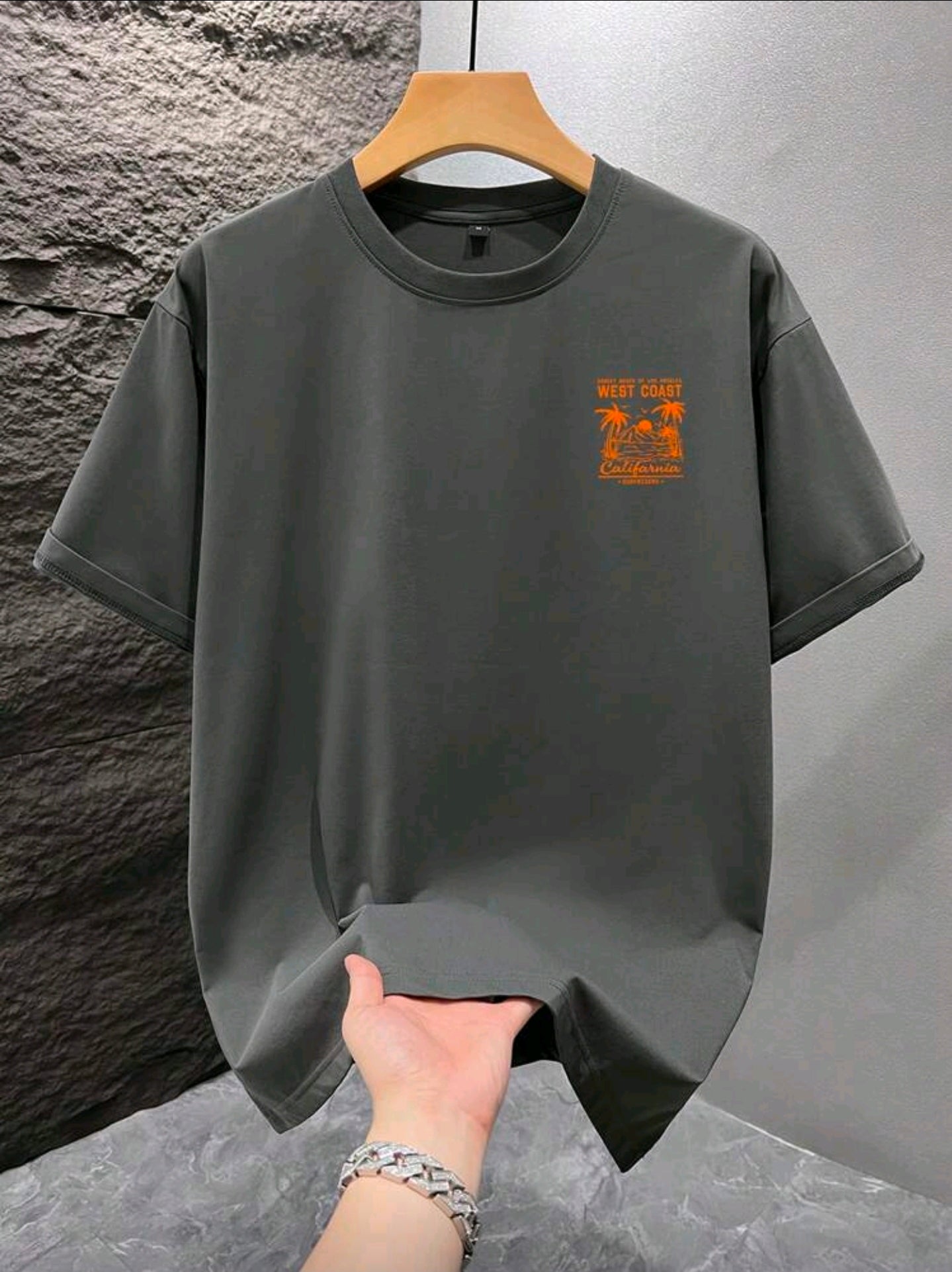 Polera OH ALPHA “West Coast Sunset – Edición Gris Oscuro”