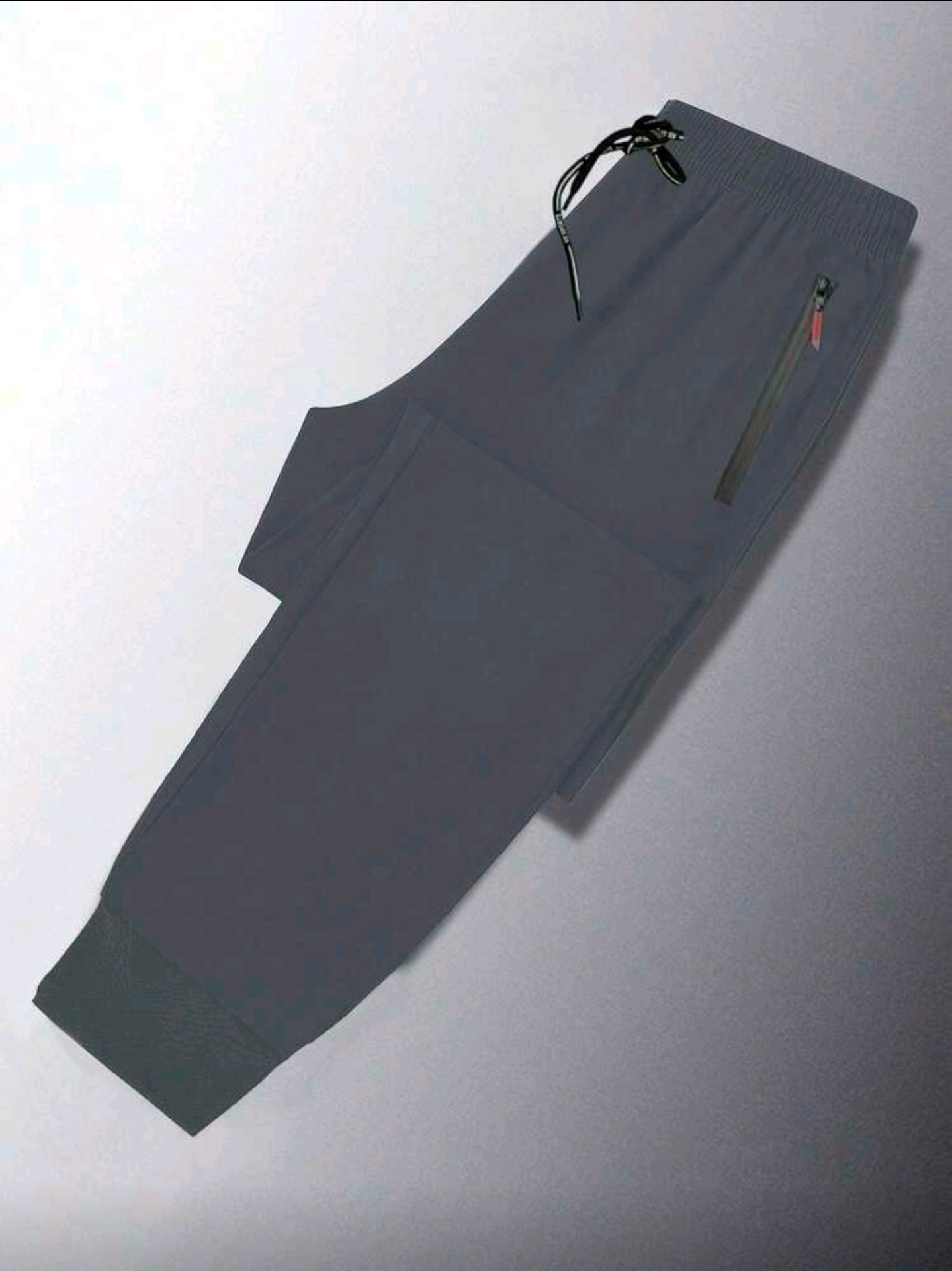 Jogger OH ALPHA “FlexDry Pro – Edición Gris Oscuro”